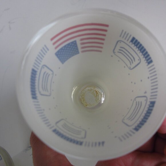 Vintage Harold's Casino Glass - Rocket Ship Design - Moon Shot - Lot of 2 - Picture 9 of 12